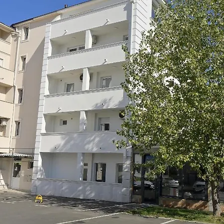 M Apartamento Belgrado
